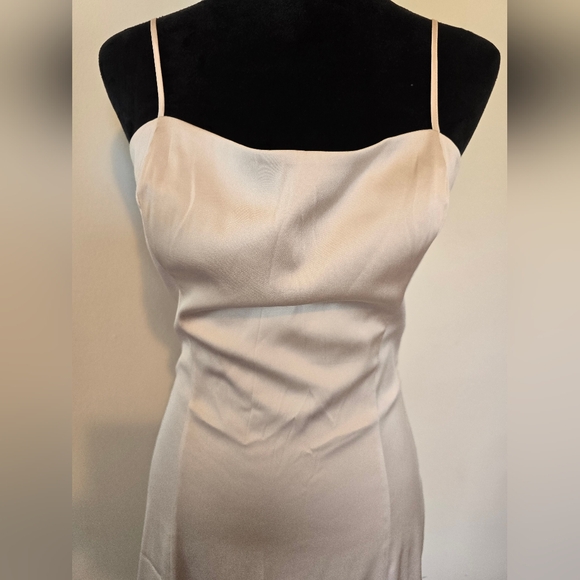 Aritzia Sunday Best Satin Cream Mini Dress Size 8 - Picture 4 of 12